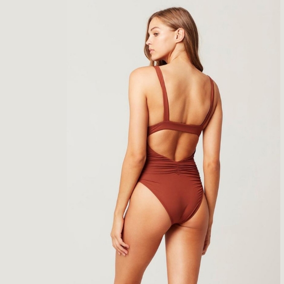 L*Space Sydney One Piece Classic Swimsuit - Picture 7 of 12